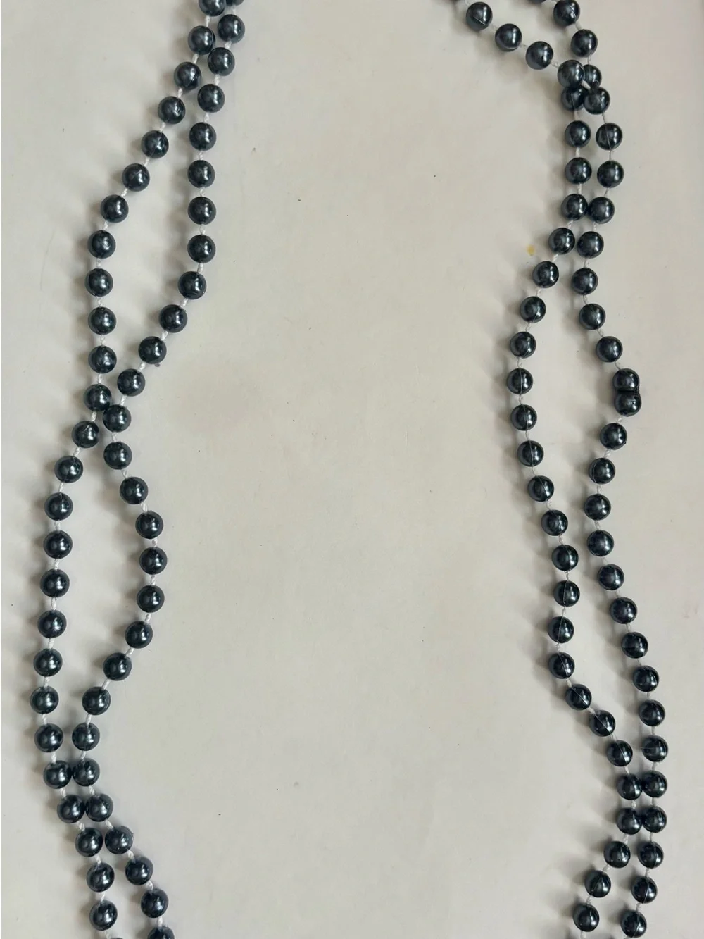 Vintage estate sale Classic Black Pearl Beaded Necklace -